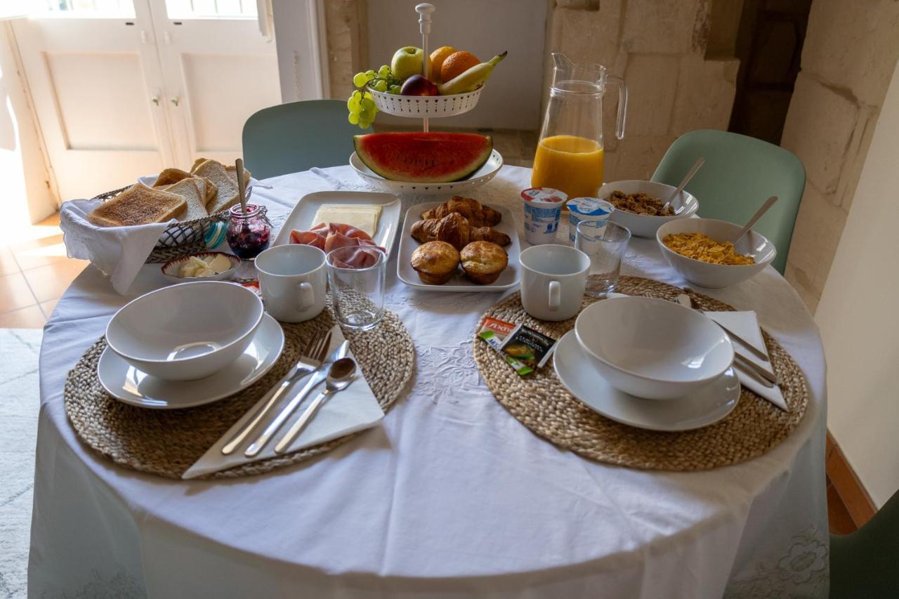 Palazzo Della Contessa - Suites & Breakfast Lecce Dış mekan fotoğraf