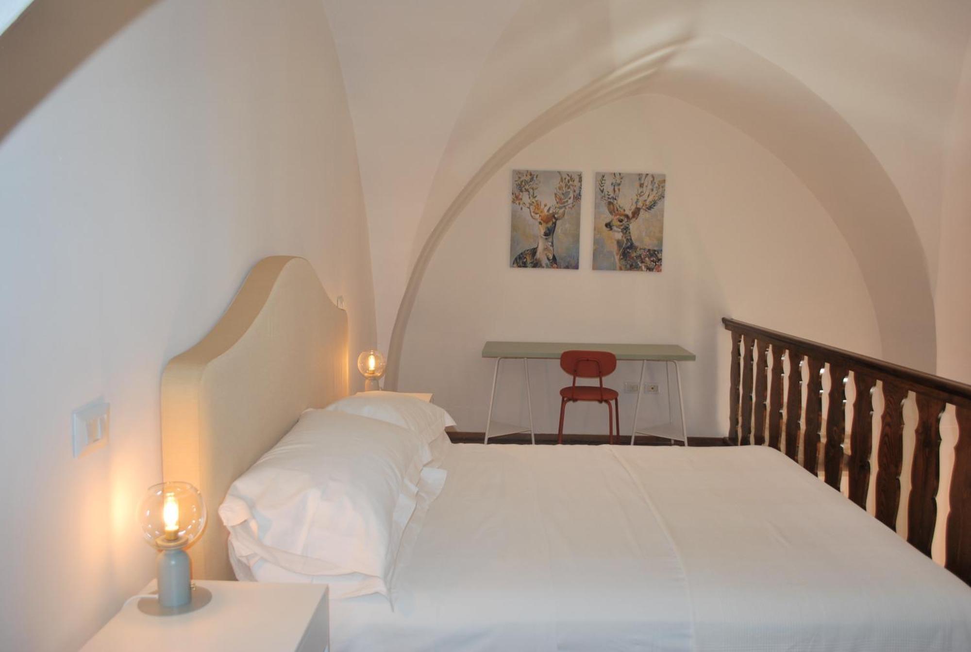 Palazzo Della Contessa - Suites & Breakfast Lecce Dış mekan fotoğraf